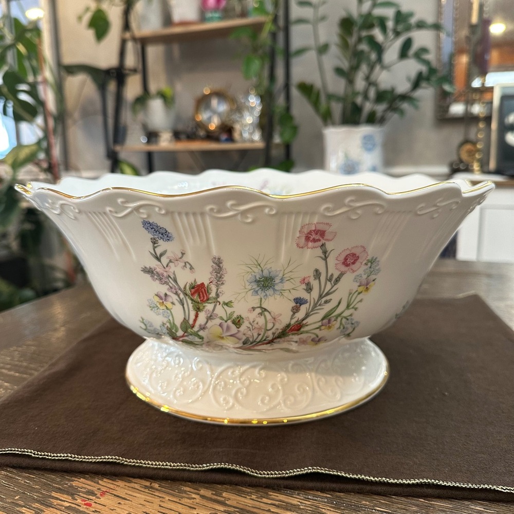 Aynsley Wild Tudor Footed Bowl Derwent Fruit Bowl Large Bone China - NEW